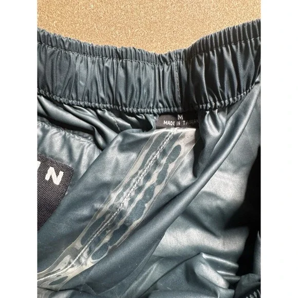 Mens‎  Mountain Hardwear nylon green rain pants hiking size M $120 - Picture 8 of 9